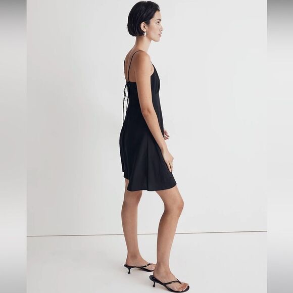 Madewell NWT Layton Mini Slip Dress Size 6 in True Black - Picture 2 of 7